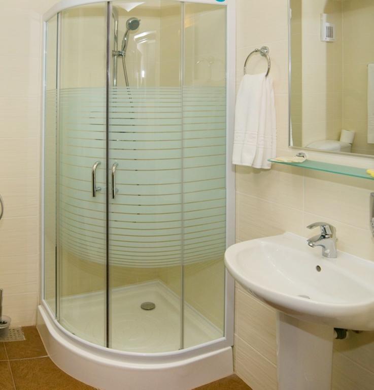 Hotel Toacabellevue Gura Humorului Szoba fotó