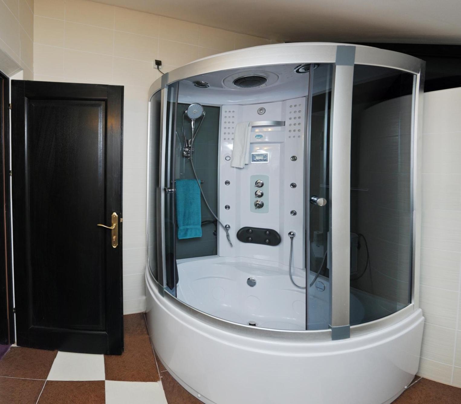 Hotel Toacabellevue Gura Humorului Kültér fotó