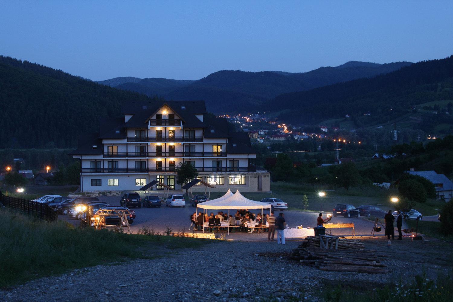 Hotel Toacabellevue Gura Humorului Kültér fotó