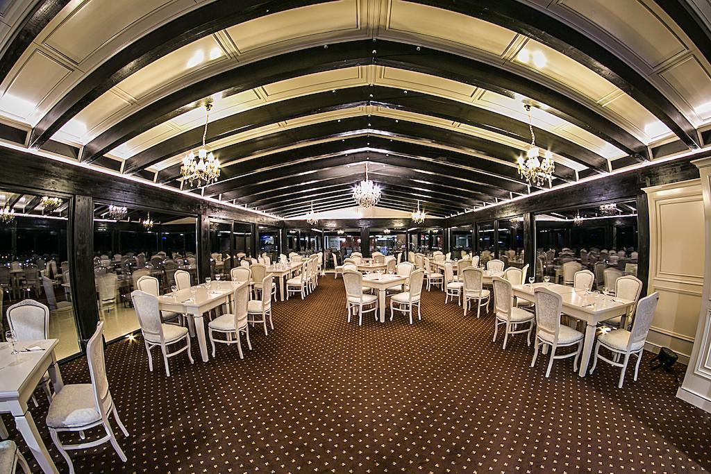 Hotel Toacabellevue Gura Humorului Kültér fotó
